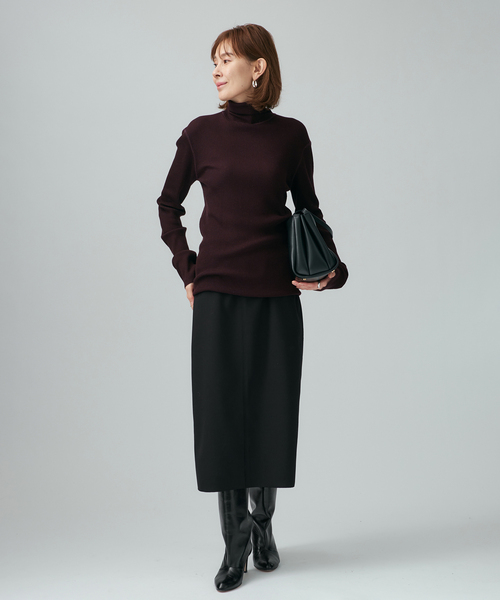 VERMEIL par iena（ヴェルメイユパーイエナ）の「woolギャバ I line スカート（スカート・レディース・ブラック/ブラウン・36/38）」の13枚目の写真