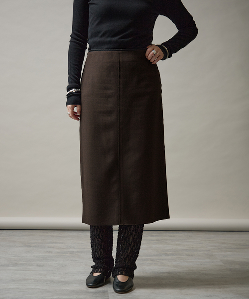 VERMEIL par iena（ヴェルメイユパーイエナ）の「woolギャバ I line スカート（スカート・レディース・ブラック/ブラウン・36/38）」の16枚目の写真