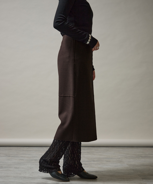 VERMEIL par iena（ヴェルメイユパーイエナ）の「woolギャバ I line スカート（スカート・レディース・ブラック/ブラウン・36/38）」の19枚目の写真