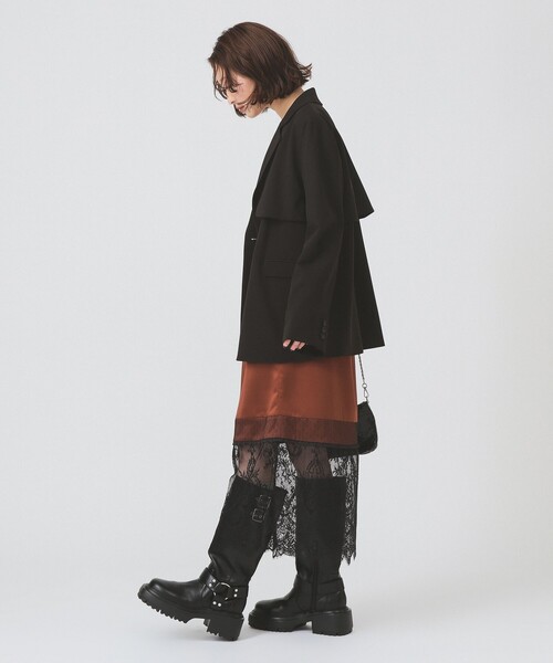 Ray BEAMS（レイビームス）の「サテン レースキリカエ タイト スカート（スカート・レディース・ピンク/ダークブラウン・0/1）」の4枚目の写真