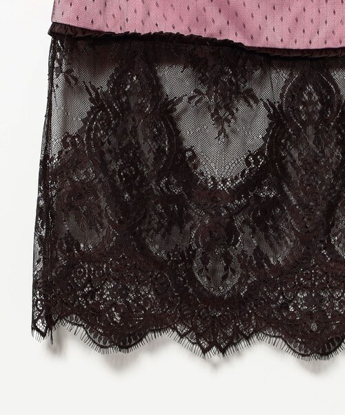 Ray BEAMS（レイビームス）の「サテン レースキリカエ タイト スカート（スカート・レディース・ピンク/ダークブラウン・0/1）」の17枚目の写真