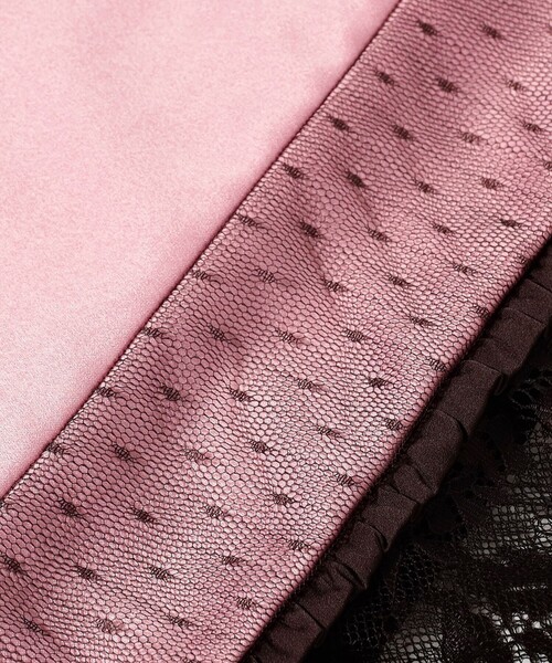 Ray BEAMS（レイビームス）の「サテン レースキリカエ タイト スカート（スカート・レディース・ピンク/ダークブラウン・0/1）」の19枚目の写真