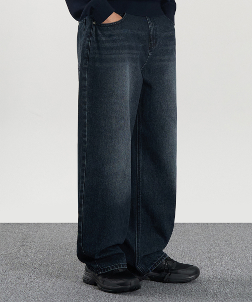 EXCONTAINER(エックスコンテナ)の「ディープウォッシングワイドデニムパンツ (WASHED DARK BLUE)(デニムパンツ・メンズ・その他・SMALL/MEDIUM/LARGE/X-LARGE)」の1枚目の写真