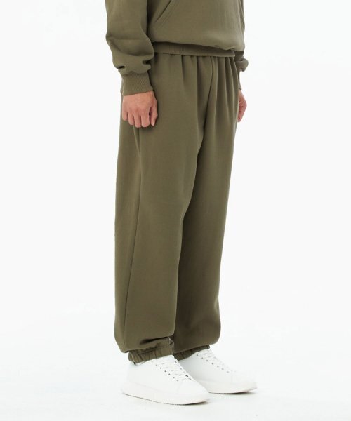 DURTの「DAILY JOGGER PANTS (OLIVE)(スウェットパンツ・レディース・その他・LARGE/MEDIUM)」の1枚目の写真