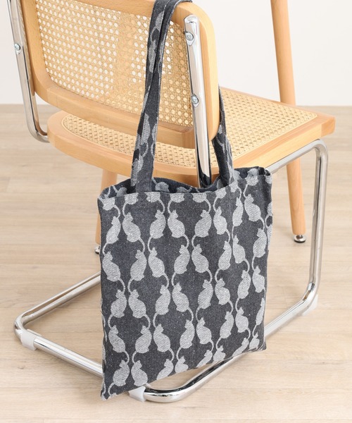 MOTO（モト）の「ジャガードトートバッグ（トートバッグ・レディース・グレー/ベージュ/イエロー/グレー系1/ブラック/バイオレット/ブルー/ブラウン・ONE SIZE）」の3枚目の写真
