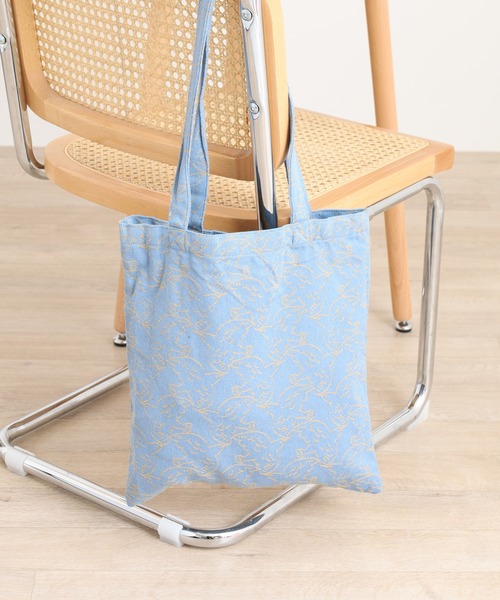 MOTO（モト）の「ジャガードトートバッグ（トートバッグ・レディース・グレー/ベージュ/イエロー/グレー系1/ブラック/バイオレット/ブルー/ブラウン・ONE SIZE）」の6枚目の写真