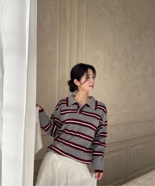 MICANE(ミケーネ)の「トビー ストライプカラー ニット(ニット/セーター・レディース・チャコール/ネイビー・SMALL/MEDIUM/LARGE/X-LARGE)」の5枚目の写真