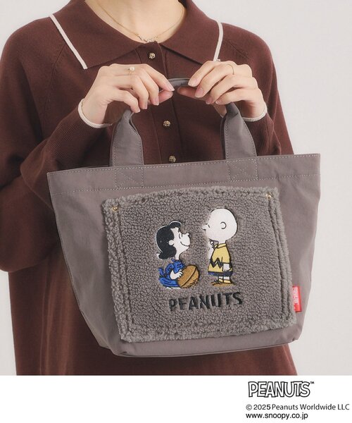 ITS'DEMO(イッツデモ)の「<PEANUTS>ボア切替ミニトート(トートバッグ・レディース・アイボリー系3/ブラック/グレー・00)」の2枚目の写真