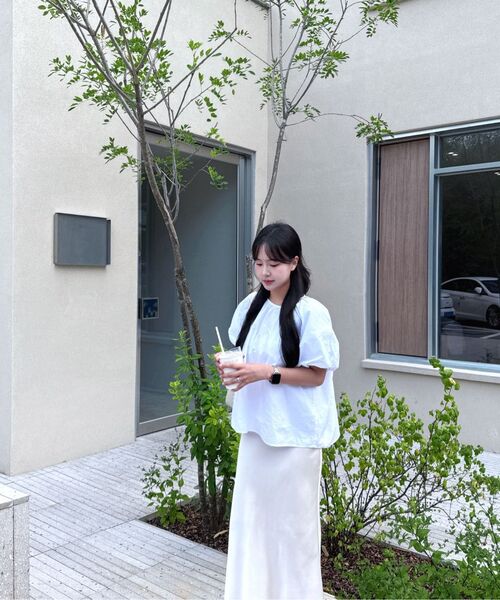 FIELDERS(フィールダーズ)の「SHORTS SHIRRING BLOUSE WHITE(シャツ/ブラウス・レディース・その他・SMALL/MEDIUM)」の4枚目の写真