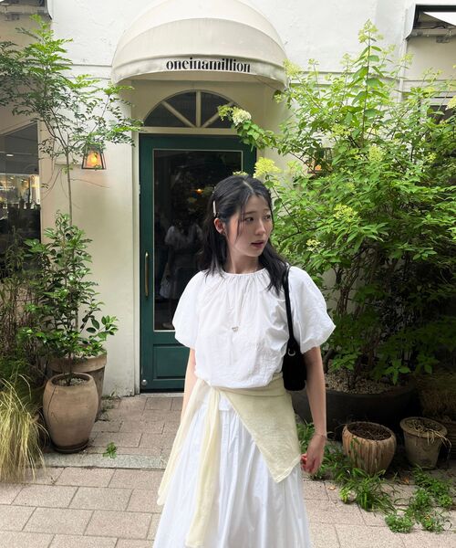 FIELDERS(フィールダーズ)の「SHORTS SHIRRING BLOUSE WHITE(シャツ/ブラウス・レディース・その他・SMALL/MEDIUM)」の7枚目の写真