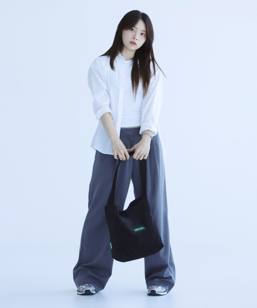 GREEN STUFF（グリーンスタッフ）の「seem full bag 62 - classic corduroy black（ショルダーバッグ・レディース・その他・FREE）」の5枚目の写真