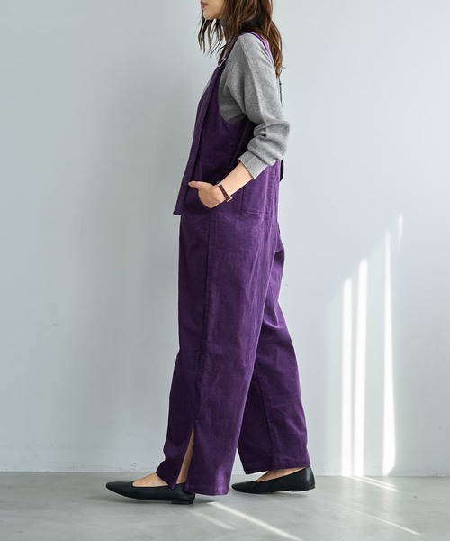 STYLE DELI(スタイルデリ)の「コーデュロイワイドサロペット(サロペット/オーバーオール・レディース・パープル/ブラック・01/02)」の4枚目の写真