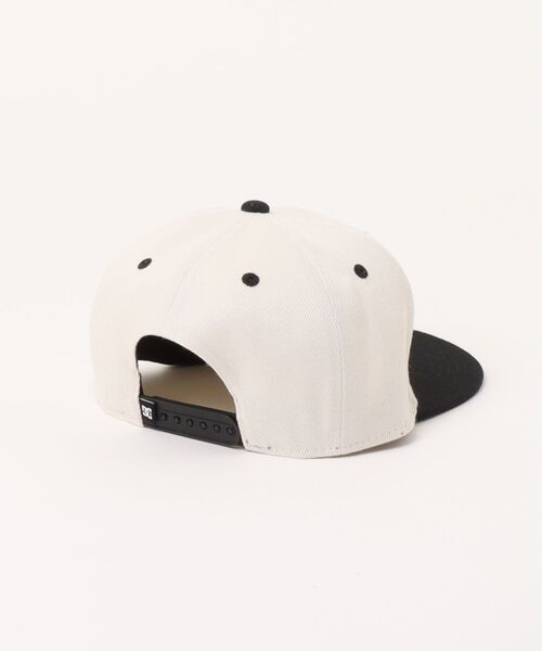 DC（ディーシー）の「DC/ディーシー キャップ 26 KD GRAFFITI EMB SNAPBACK YCP261605（キャップ・キッズ・ホワイト/ブラック・FREE）」の11枚目の写真