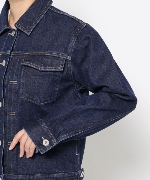 mysty woman（ミスティウーマン）の「KUROKIデニムジャケット 636660（デニムジャケット・レディース・インディゴブルー/ブラック/ブルー・FREE）」の13枚目の写真