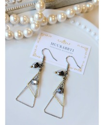 【MUURABBTI】シルバートとゴールドのトライアングルピアス(MA)