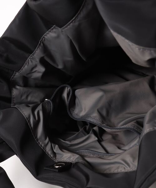 OUTDOOR PRODUCTS(アウトドアプロダクツ)の「【OUTDOOR PRODUCTS / アウトドアプロダクツ】2way Belt Tote ベルト トートバッグ(トートバッグ・レディース・ブラック/アイボリー/モカ・FREE)」の4枚目の写真