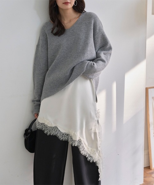 KOBE LETTUCE（コウベレタス）の「サテンレースアシメロングキャミソール（キャミソール・レディース・アイボリー/ブラック/ブラウン・M）」の4枚目の写真