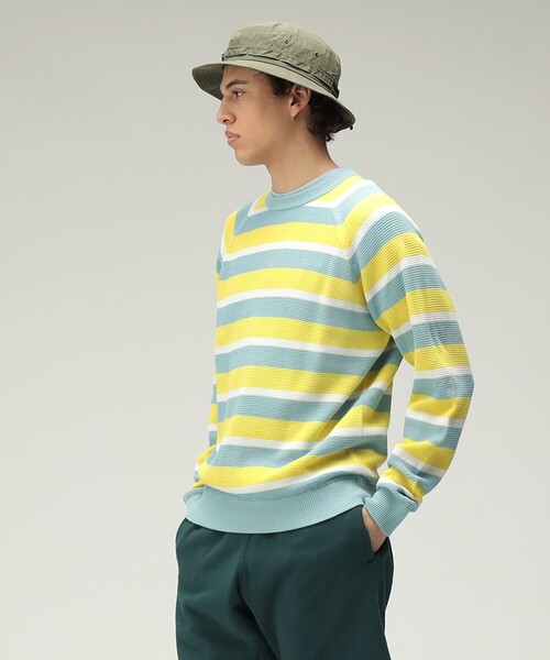 BEAMS PLUS(ビームスプラス)の「Crew Light Multi Stripe(ニット/セーター・メンズ・サックスブルー/ピンク・X-LARGE/SMALL/MEDIUM/LARGE)」の5枚目の写真