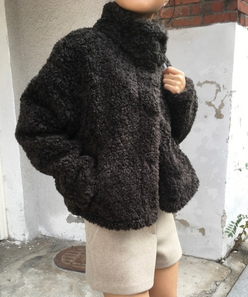 モコモコシングルブレストコート