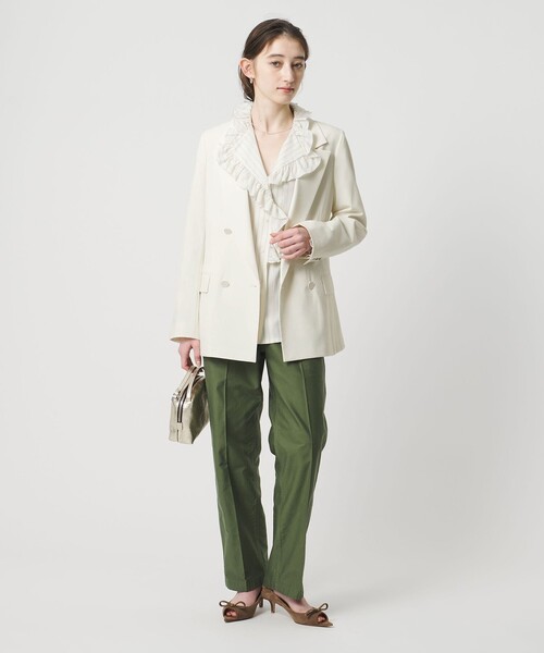 UNITED ARROWS(ユナイテッドアローズ)の「T/W 4ボタン ジャケット(テーラードジャケット・レディース・オフホワイト/ダークブラウン/ネイビー・38/36/34)」の5枚目の写真