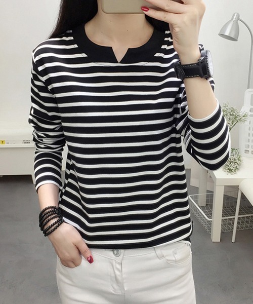 SallyLunn(サリーラン)の「キーネックボーダーロンT(Tシャツ/カットソー・レディース・スミクロ/ホワイト・LARGE/MEDIUM)」の2枚目の写真