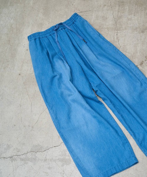 RNA-N(アールエヌエーエヌ)の「R4442 5.3ozデニムギャザーパンツ(デニムパンツ・レディース・ライトインディゴブルー/ダークインディゴブルー・FREE)」の17枚目の写真