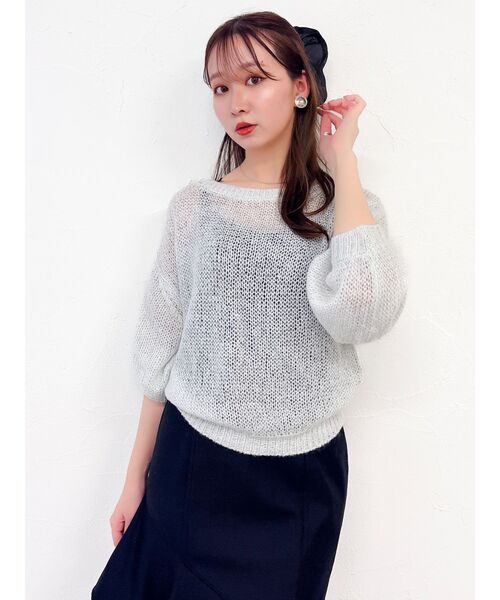 dazzlin(ダズリン)の「バックリボンスパンコールモヘアタッチニット(ニット/セーター・レディース・ブルー/ミント/ベージュ/ピンク/オフホワイト・FREE)」の2枚目の写真