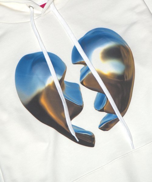 KATER(カーター)の「Broken Heart Hoodie - IVORY(パーカー・レディース・その他・FREE)」の2枚目の写真