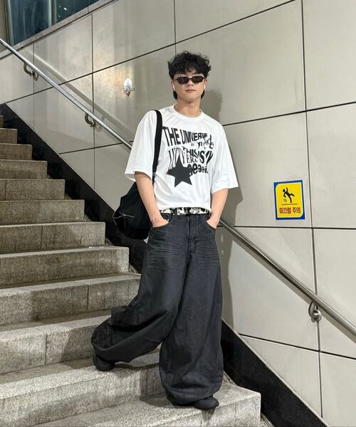 AEIAEIAE（エイエイエ）の「ユニセックスオーバーサイズグラフィックTシャツ[ホワイト]（Tシャツ/カットソー・メンズ・その他・FREE）」の5枚目の写真
