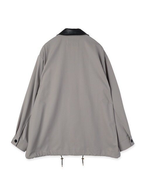 CULLNI（クルニ）の「Wool Gabardine Zip Up Short Coat（ステンカラーコート・メンズ・ブラック/グレイッシュベージュ・0/1/2）」の4枚目の写真