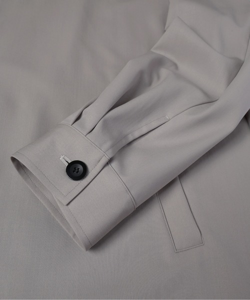 CULLNI（クルニ）の「Wool Gabardine Zip Up Short Coat（ステンカラーコート・メンズ・ブラック/グレイッシュベージュ・0/1/2）」の9枚目の写真