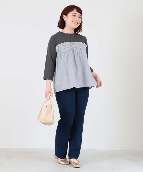 MB mint breeze(エムビーミントブリーズ)の「【L~6L 大きいサイズ】レイヤード風シャーリングプルオーバー(Tシャツ/カットソー・レディース・ブルー/カーキ/ブラック・LL/5L/4L/3L/6L)」の10枚目の写真