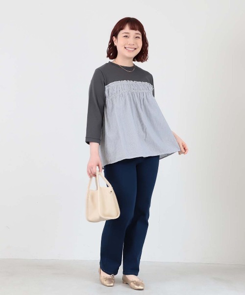 MB mint breeze(エムビーミントブリーズ)の「【L~6L 大きいサイズ】レイヤード風シャーリングプルオーバー(Tシャツ/カットソー・レディース・ブルー/カーキ/ブラック・LL/5L/4L/3L/6L)」の9枚目の写真