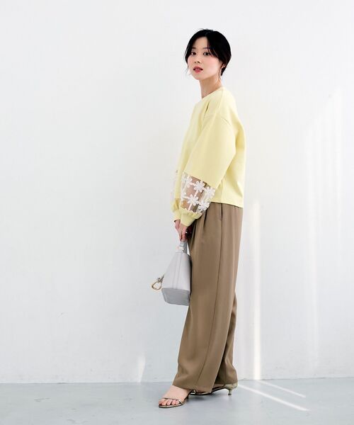 le.coeur blanc（ルクールブラン）の「《WEB限定アイテム》袖レースダンボールスウェット（スウェット・レディース・オフホワイト・38）」の8枚目の写真