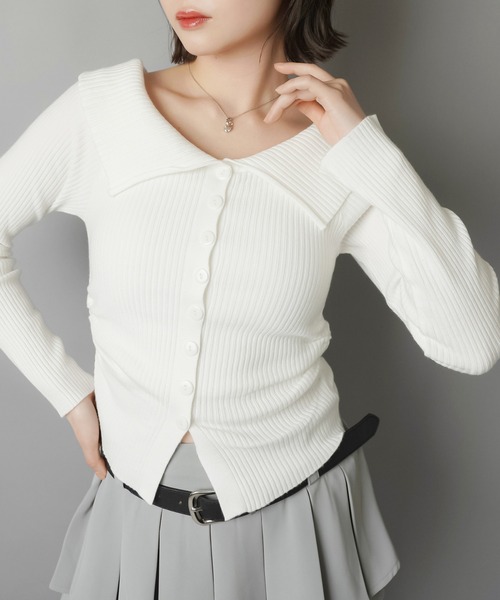 SPINNS(スピンズ)の「上品オフショルで差がつく♪デコルテ映え美人ニットトップス/5色展開(ニット/セーター・レディース・ネイビー/レッド/アイボリー/ブラック/グレー・ONESIZE)」の22枚目の写真