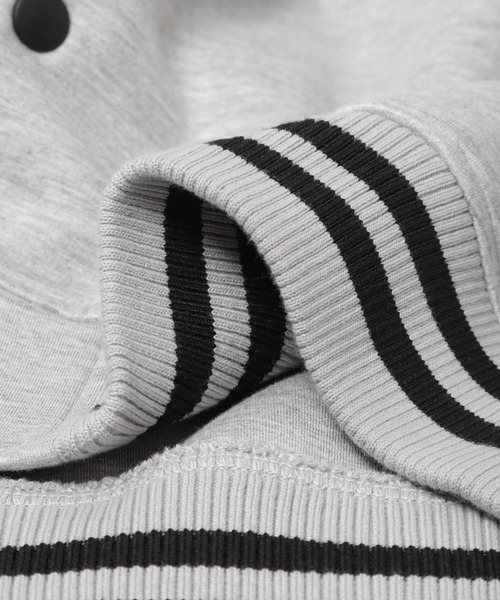 URBAN RESEARCH DOORS（アーバンリサーチドアーズ）の「『150サイズ』ダンボールニットスタジャン(KIDS)（その他アウター・キッズ・グレー/ネイビー・150）」の11枚目の写真