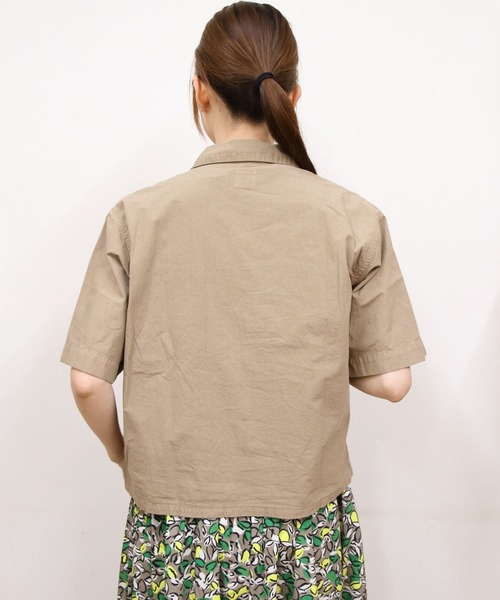 ORCIVAL（オーシバル）の「ORCIVAL/オーシバル　ガーメントダイポプリン レギュラーカラーショートスリーブシャツ　REGULAR COLLAR POPLIN SHORTSLEEVE SHIRT　OR-B0446 GDP（シャツ/ブラウス・レディース・クリーム/ダークベージュ/イエロー・1）」の10枚目の写真