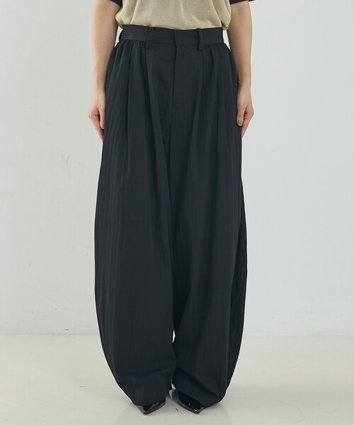 NOMINE（ノミネ）の「タック ボリュームパンツ（その他パンツ・レディース・ホワイト/ブラック/チャコールグレー・S/M）」の14枚目の写真