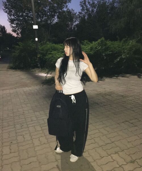 HAVISM（ヘビズム）の「ROSE LACE SWEATPANTS(BLACK)（スウェットパンツ・レディース・その他・ONE SIZE）」の13枚目の写真