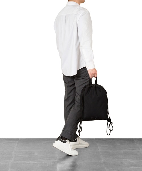 Champion（チャンピオン）の「チャンピオン ナップサック 通学 お出かけ 20231（バックパック/リュック・メンズ・ブラック/グレー/ネイビー・FREE）」の4枚目の写真