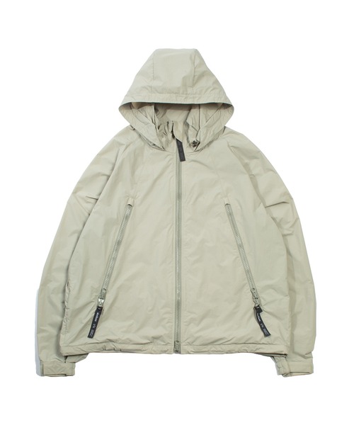 F/CE. （エフシーイー）の「F/CE. HAPPY JACKET AIR - IMPRESSION BY F/CE. / エフシーイー ハッピー ジャケット エア ― インプレッション バイ エフシーイー（ナイロンジャケット・メンズ・ベージュ/ブラック・LARGE/MEDIUM）」の5枚目の写真
