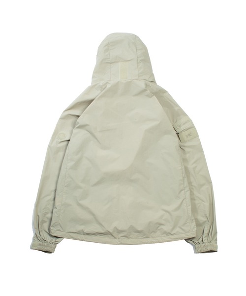 F/CE. （エフシーイー）の「F/CE. HAPPY JACKET AIR - IMPRESSION BY F/CE. / エフシーイー ハッピー ジャケット エア ― インプレッション バイ エフシーイー（ナイロンジャケット・メンズ・ベージュ/ブラック・LARGE/MEDIUM）」の6枚目の写真