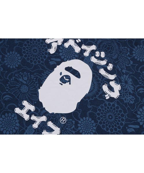 A BATHING APE(アベイシングエイプ)の「JAPANESE INDIGO ART CAMO COLLEGE REGUALR FIT TEE(Tシャツ/カットソー・メンズ・インディゴブルー・X-LARGE/LARGE/MEDIUM/XX-LARGE/SMALL)」の3枚目の写真