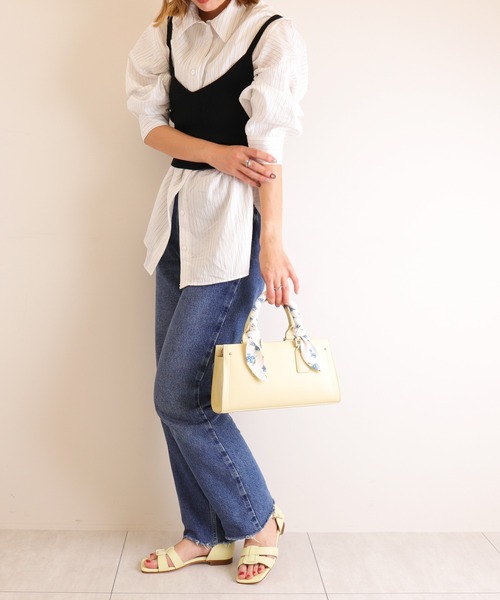 artemis by DIANA（アルテミスバイダイアナ）の「ショルダーベルト付属 2WAYスカーフリボンバッグ（ハンドバッグ・レディース・ホワイト/ブラウン/イエロー/ブラック・FREE）」の11枚目の写真