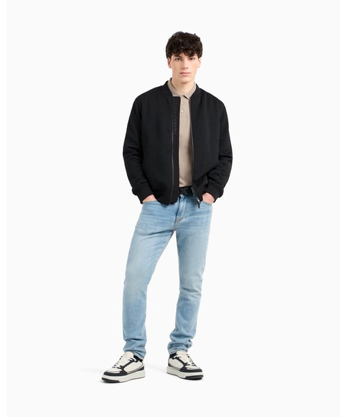 ARMANI EXCHANGE(アルマーニエクスチェンジ)の「【A|X アルマーニ エクスチェンジ】ブルーウォッシュデニムパンツ_J14 SKINNY(デニムパンツ・メンズ・ライトブルー・34inch/32inch/29inch/40inch/36inch/33inch/31inch/28inch)」の4枚目の写真