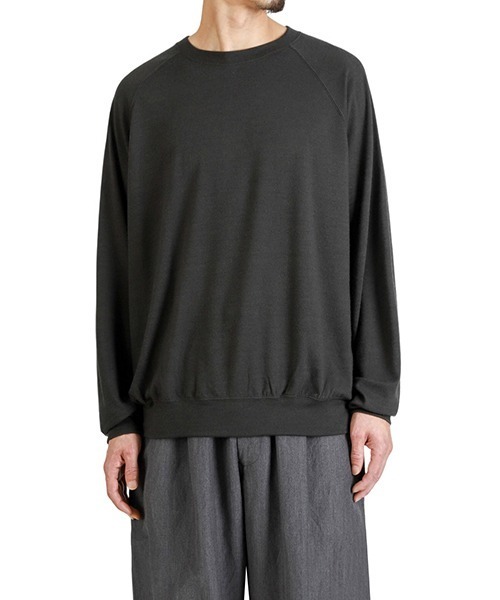 GOLD（ゴールド）の「GOLD / ゴールド：Super 140s WASHBLE WOOL RAGLAN CREW NECK SHIRT：25B-GL69413[MUS]（Tシャツ/カットソー・メンズ・チャコールグレー・L/M）」の5枚目の写真