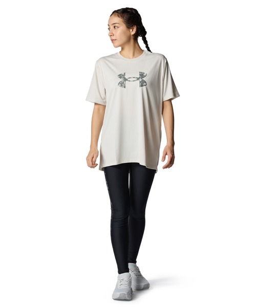 UNDER ARMOUR(アンダーアーマー)の「【別注】アンダーアーマー UAテック オーバーサイズド ビッグロゴ Tシャツ 限定コラボ(Tシャツ/カットソー・レディース・グリーン/ネイビー/ブラック/オフホワイト・XL/L/M/S)」の7枚目の写真