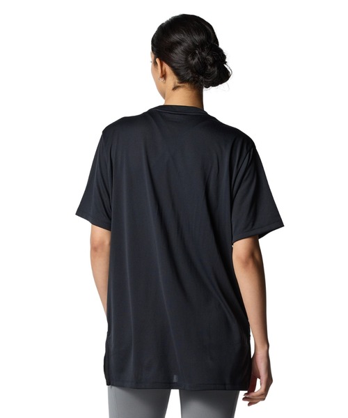 UNDER ARMOUR(アンダーアーマー)の「【別注】アンダーアーマー UAテック オーバーサイズド ビッグロゴ Tシャツ 限定コラボ(Tシャツ/カットソー・レディース・グリーン/ネイビー/ブラック/オフホワイト・XL/L/M/S)」の9枚目の写真