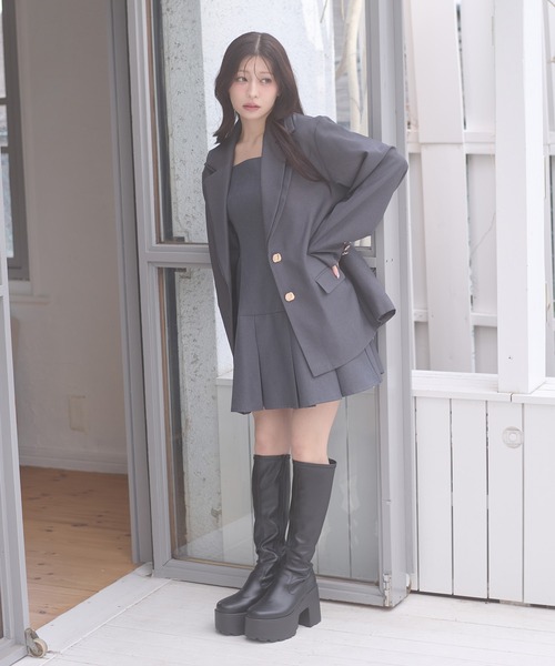 Ambre Neige(アンブルネージュ)の「pleats mini camisole dress / プリーツミニキャミワンピース(ワンピース・レディース・チャコールグレー/ベージュ/ダークブラウン・FREE)」の8枚目の写真