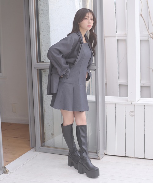 Ambre Neige(アンブルネージュ)の「pleats mini camisole dress / プリーツミニキャミワンピース(ワンピース・レディース・チャコールグレー/ベージュ/ダークブラウン・FREE)」の9枚目の写真